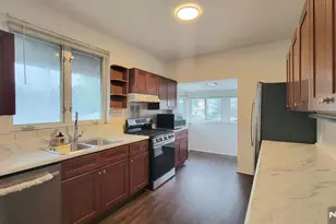 86 E Fort Lee Road 2nd Floor, Teaneck Township, NJ 07666 - Photo 5