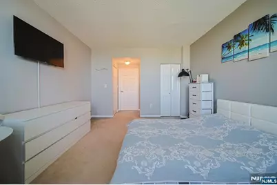 100 Old Palisade Road 3213 #3213, Fort Lee, NJ 07024 - Photo 9