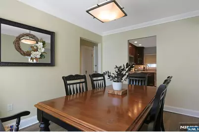 54 Chestnut Avenue, Park Ridge, NJ 07656 - Photo 13