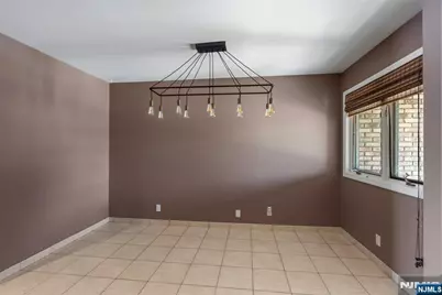 300 Gorge Road 2 #2, Cliffside Park, NJ 07010 - Photo 3