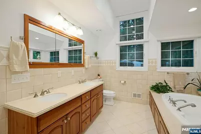 195 Overlook Place, Mahwah, NJ 07430 - Photo 21