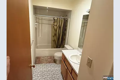 6 Chris Court 6 #6, Fair Lawn, NJ 07410 - Photo 9