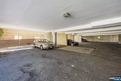 319 Gorge Road C0007 #C0007, Cliffside Park, NJ 07010 - Photo 29