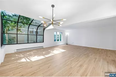 319 Gorge Road C0007 #C0007, Cliffside Park, NJ 07010 - Photo 5