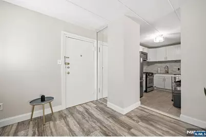 25 Jefferson Street 2F #2F, Hackensack, NJ 07601 - Photo 19