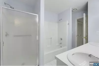 6 Collura Lane, Clifton, NJ 07012 - Photo 19