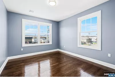 255 Garibaldi Avenue, Lodi, NJ 07644 - Photo 15