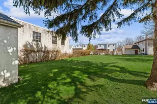 255 Garibaldi Ave, Lodi, NJ 07644 - Photo 23