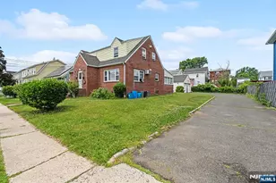 57 Devon St, North Arlington, NJ 07031 - Photo 3