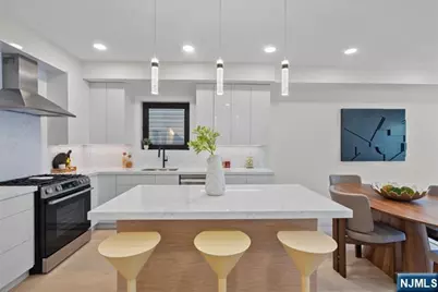 99 Van Horne Street 1 #1, Jersey City, NJ 07304 - Photo 5
