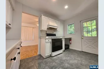 26 7th Street, Cresskill, NJ 07626 - Photo 5