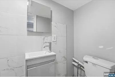 210 17th Street, Bloomfield, NJ 07003 - Photo 27