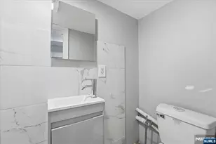 210 17th St, Bloomfield, NJ 07003 - Photo 27