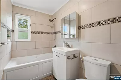210 17th Street, Bloomfield, NJ 07003 - Photo 21