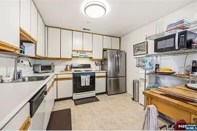 6 Markham Circle 6 #6, Englewood, NJ 07631 - Photo 13