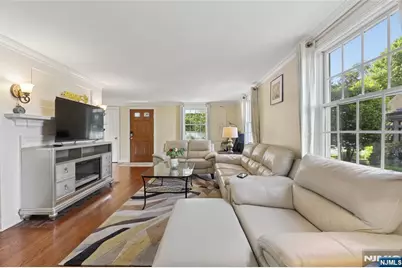 179 Lakewood Avenue, Ho Ho Kus, NJ 07423 - Photo 5