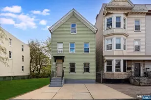 580 Hunterdon St, Newark, NJ 07108 - Photo 1