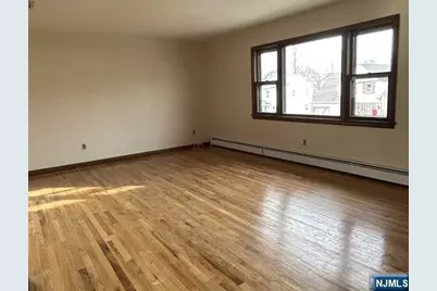 242 Paterson Avenue, Lodi, NJ 07644 - Photo 7