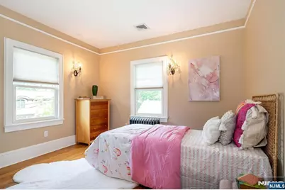 275 Highwood Avenue, Ridgewood, NJ 07450 - Photo 21