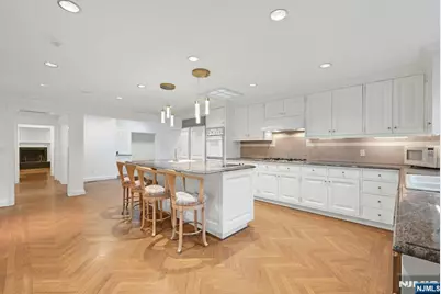 195 Elm Road, Englewood, NJ 07631 - Photo 5