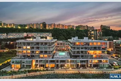 3 Somerset Lane 608 #608, Edgewater, NJ 07020 - Photo 3