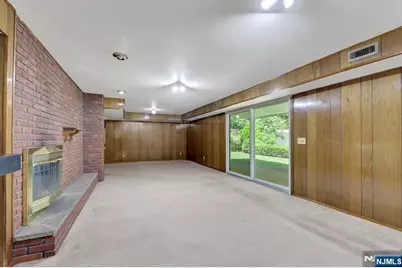 64 Overlook Drive, Woodcliff Lake, NJ 07677 - Photo 37