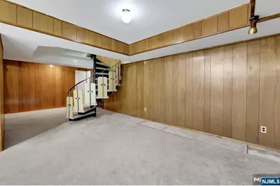 64 Overlook Drive, Woodcliff Lake, NJ 07677 - Photo 35