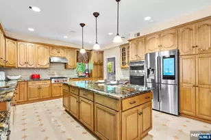 307 Daffodil Dr, Norwood, NJ 07648 - Photo 7