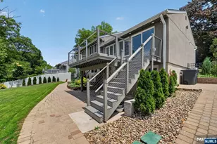 57 Hemlock Rd, Little Falls Township, NJ 07424 - Photo 9