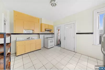 457 7th, Newark, NJ 07107 - Photo 7