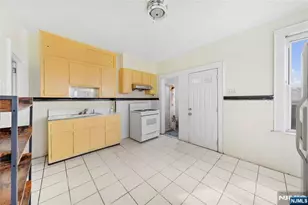 457 7th, Newark, NJ 07107 - Photo 7