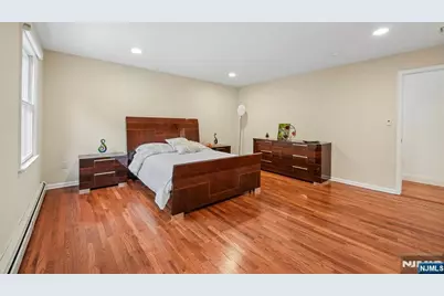 807 Sussex Road, Franklin Lakes, NJ 07417 - Photo 27