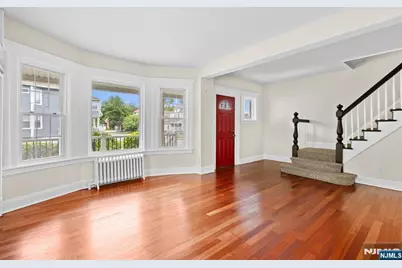158 Elberon Avenue, Hawthorne, NJ 07506 - Photo 9
