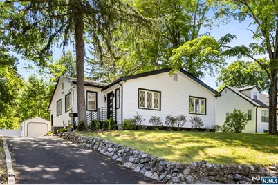 137 Myrtle Avenue, Allendale, NJ 07401 - Photo 1