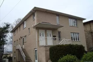261 Highland Ave 2nd Flr, Palisades Park, NJ 07650 - Photo 1