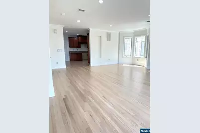 550 3rd Street, Palisades Park, NJ 07650 - Photo 3