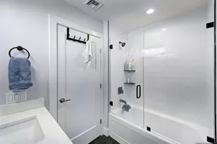 403 Northwood Way A, Palisades Park, NJ 07650 - Photo 19