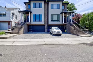 403 Northwood Way A, Palisades Park, NJ 07650 - Photo 1