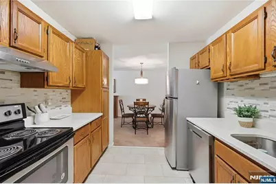 2 Honiss 2A #2A, Belleville, NJ 07109 - Photo 11