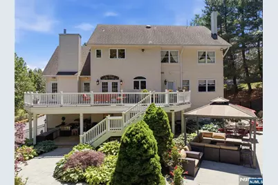 525 Kings Point Trail, Franklin Lakes, NJ 07417 - Photo 37