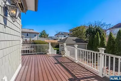 66 Crescent Avenue, Cliffside Park, NJ 07010 - Photo 25