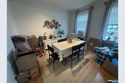 244 Lawton Avenue 13 #13, Cliffside Park, NJ 07010 - Photo 5
