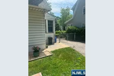 413 Morse Avenue Whole House #Whole House, Ridgefield, NJ 07657 - Photo 3