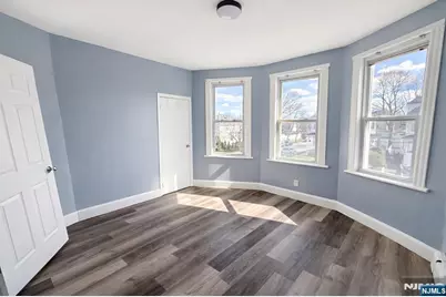 204 Demott Avenue 2 #2, Clifton, NJ 07011 - Photo 11