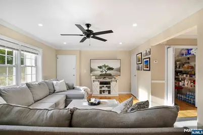 149 Ridge Gardens A #A, Cedar Grove, NJ 07009 - Photo 3