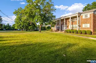 149 Ridge Gardens A, Cedar Grove, NJ 07009 - Photo 17