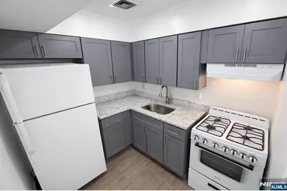 87 Merseles Street 1 #1, Jersey City, NJ 07302 - Photo 7