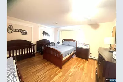 414 Lafayette Avenue, Cliffside Park, NJ 07010 - Photo 7