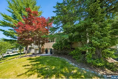 74 Minnehaha, Oakland, NJ 07436 - Photo 3