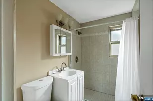 1267 Anderson Ave 16, Fort Lee, NJ 07024 - Photo 9